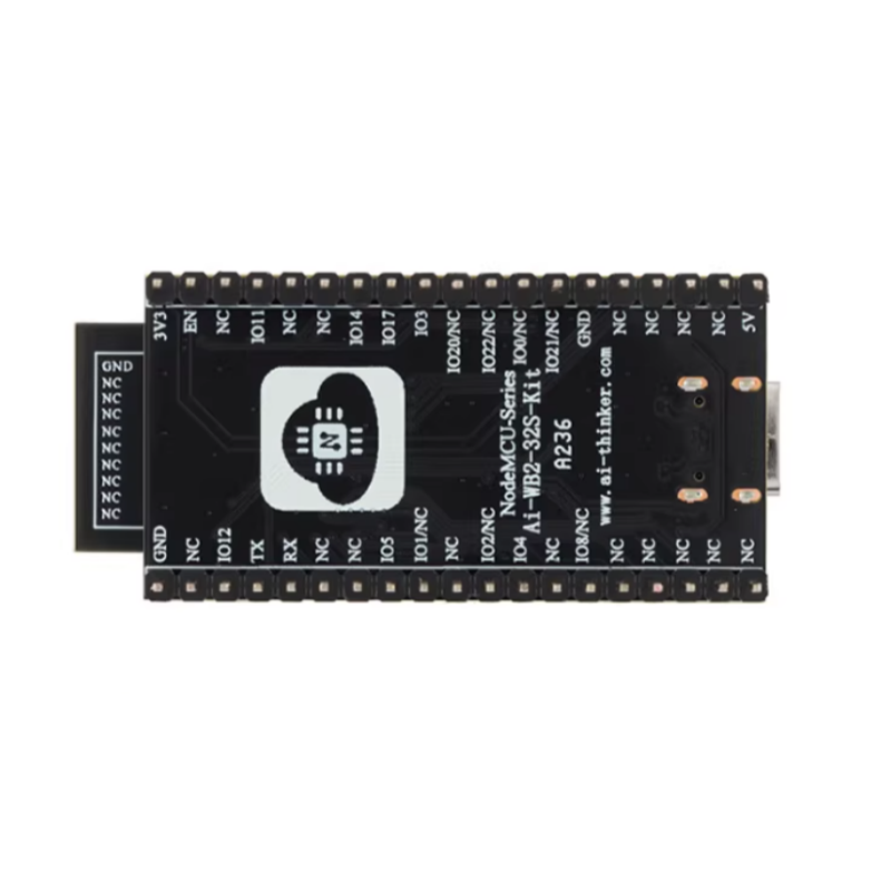 قطعتان من لوحة تطوير وحدة واي  - مراجعة Nodemcu 32S وسعره