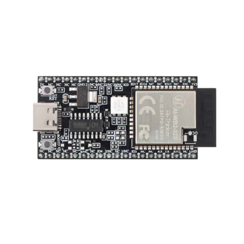قطعتان من لوحة تطوير وحدة واي  - مراجعة Nodemcu 32S وسعره